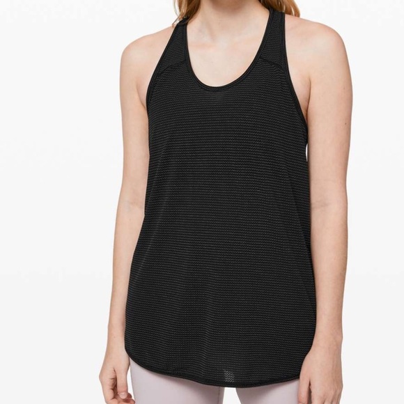 lululemon athletica Tops - Lululemon essentail tank
